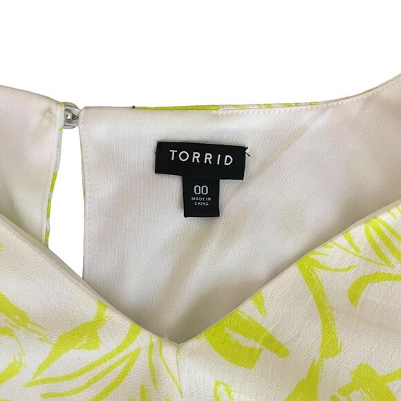 Torrid Mini Wash Gauze Wide Waist‎ Skater Dress with Pockets Size 00 (10) - Picture 9 of 16